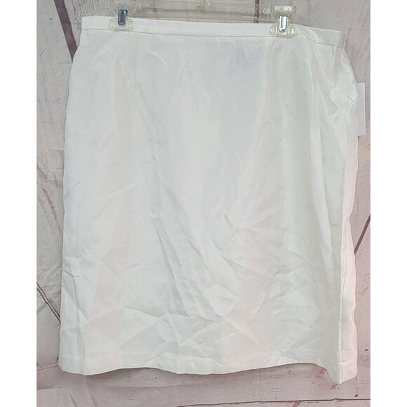 Perceptions New York Blazer and Skirt Set - Size 18 - Picture 4 of 9